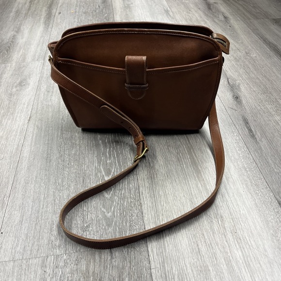 USA VINTAGE COACH SHOULDER CROSSBODY BAG BRASS ZIPPED BROWN LEATHER STRAP ADJUST - Picture 7 of 16